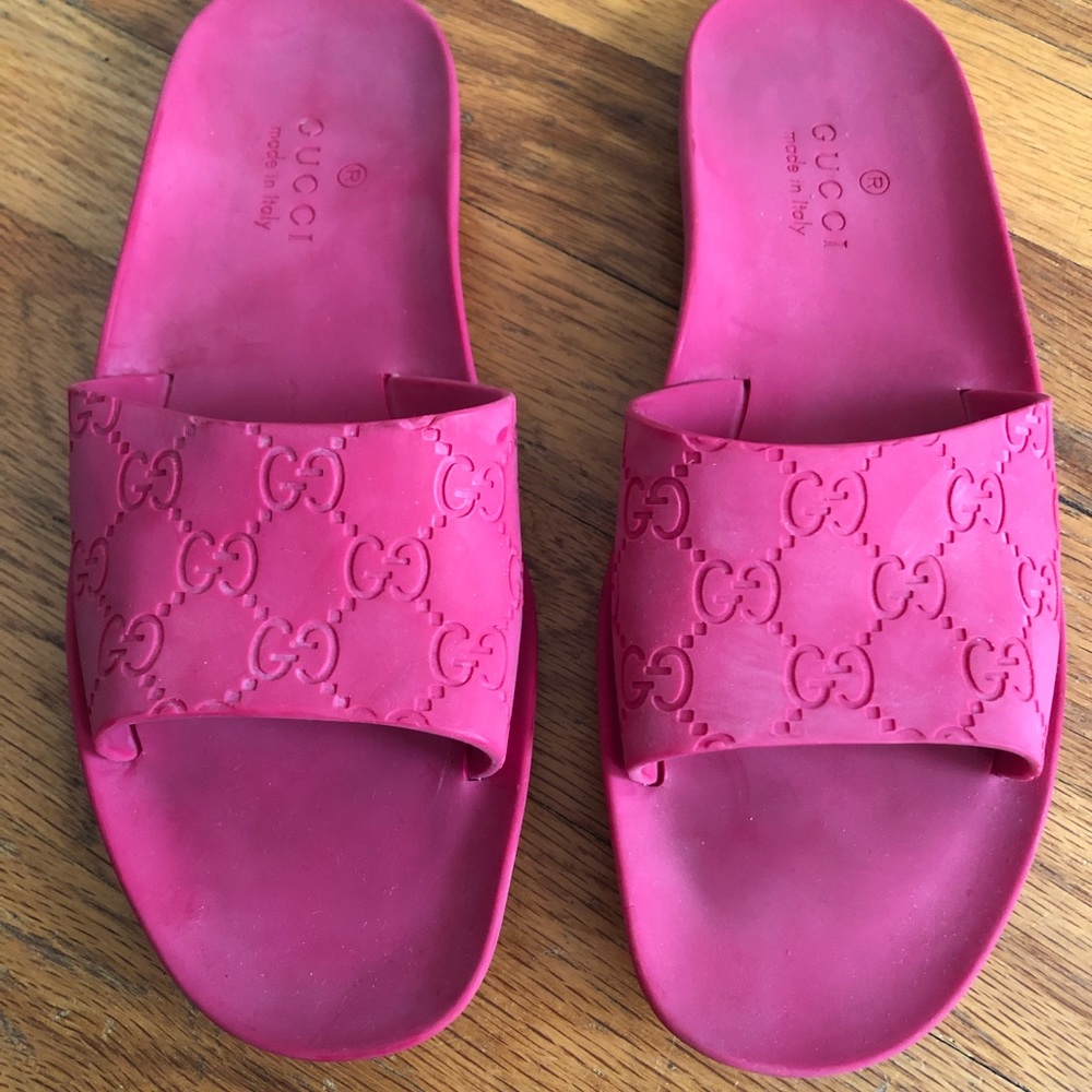Gucci Rubber Slides